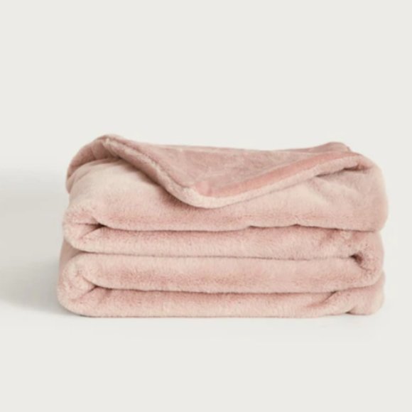 UnHide Small Rose Blanket NWT - Picture 4 of 12